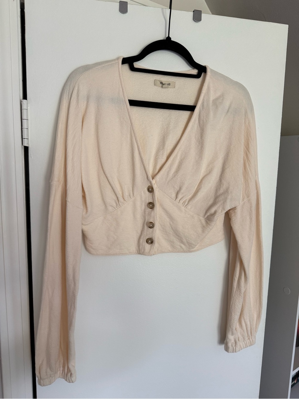 Madewell Cream Cropped Button-Front V-Neck Long Sleeve Top